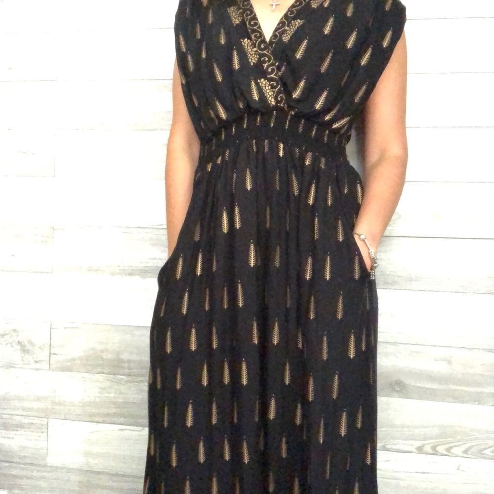 Lapogee dress size M